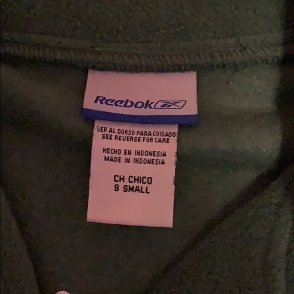 Celtics Quarter-Zip Fleece - Picture 3 of 5